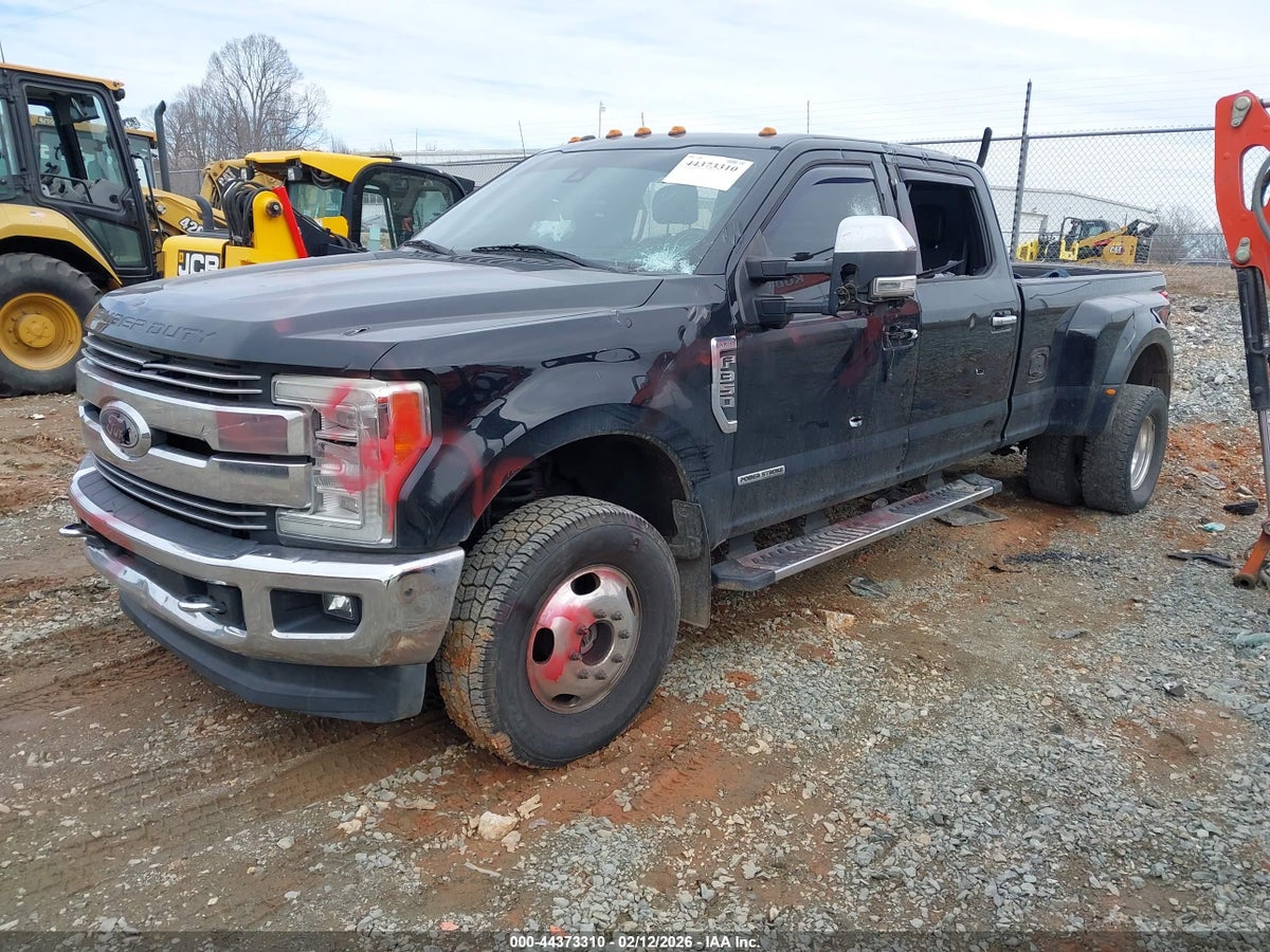 2017 FORD F-350 LARIAT — снимка 2