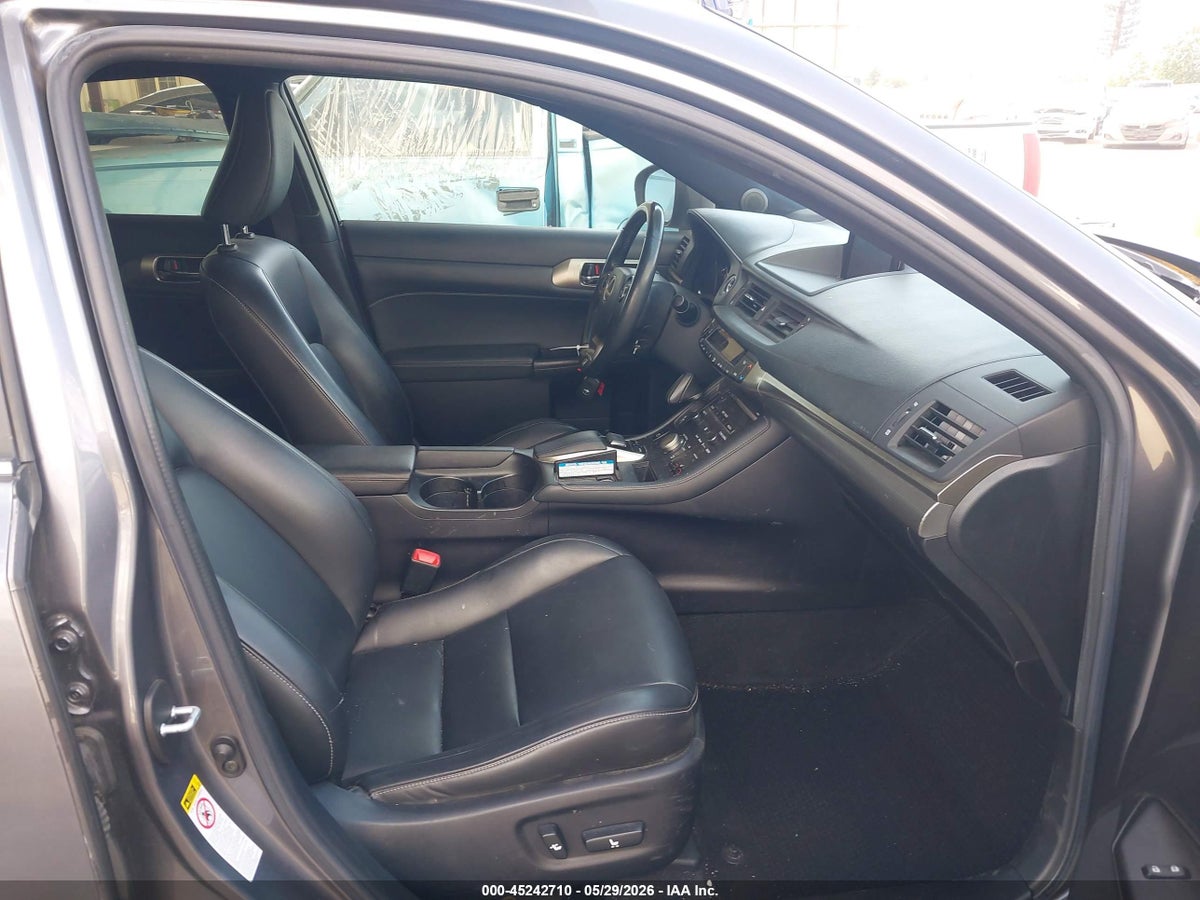 2015 LEXUS CT 200H — снимка 5