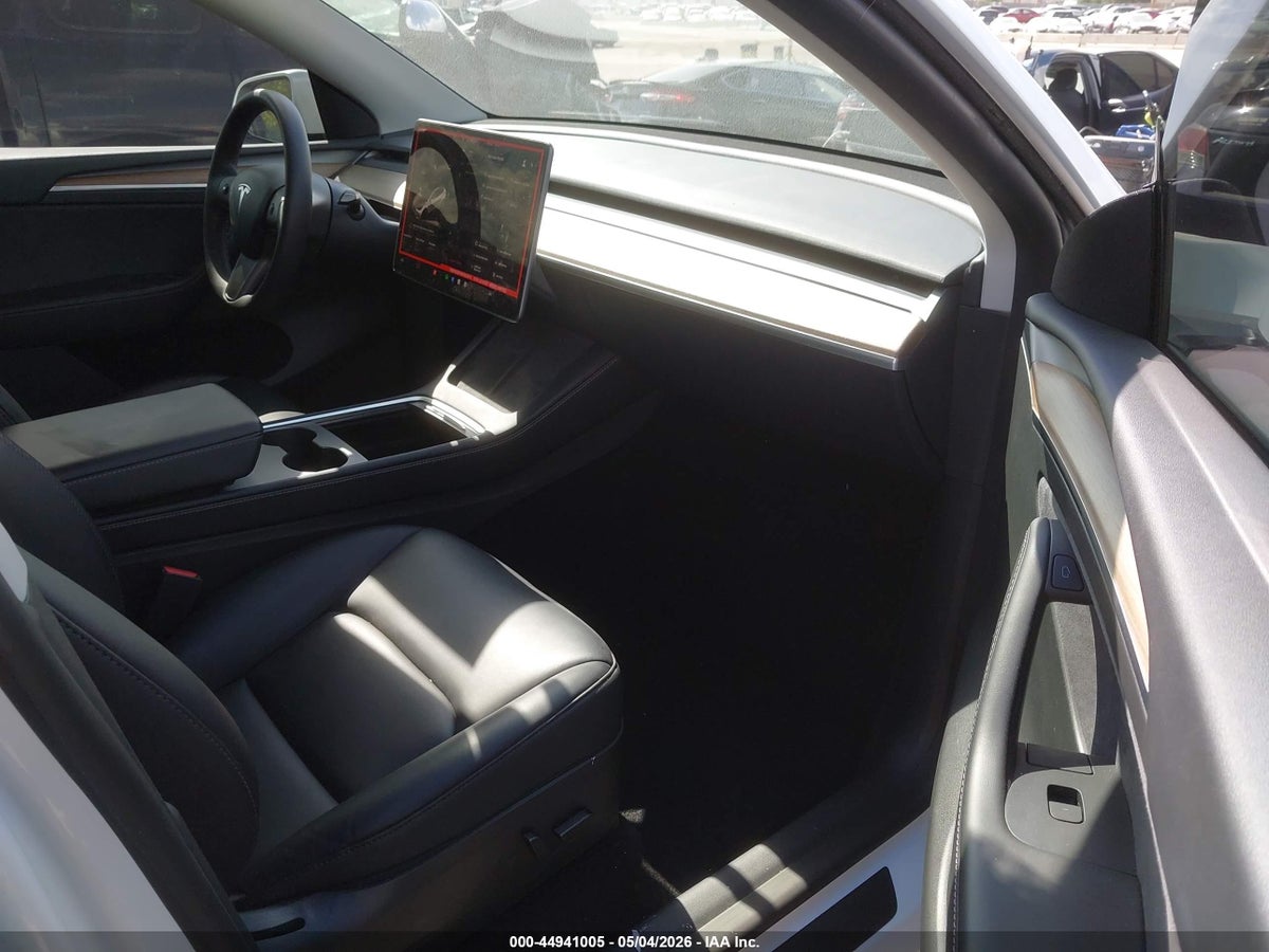 2022 TESLA MODEL Y PERFORMANCE DUAL MOTOR ALL-WHEEL DRIVE — снимка 5