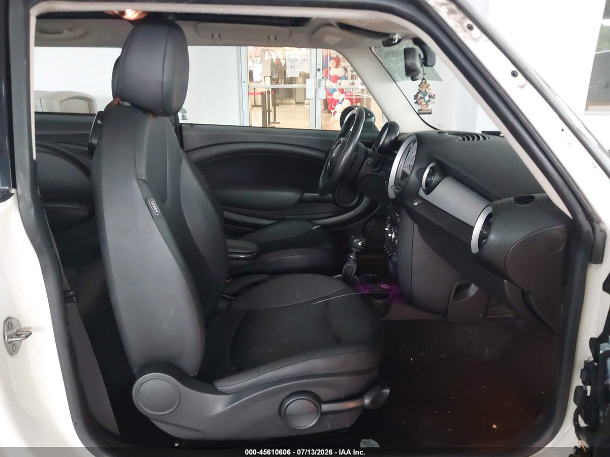 2012 MINI COOPER — снимка 5