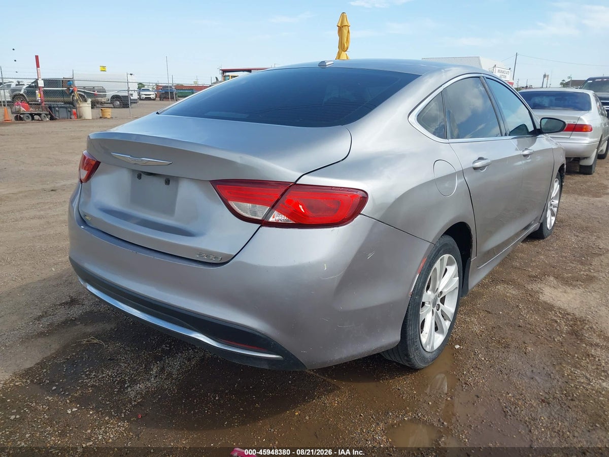 2016 CHRYSLER 200 LIMITED — снимка 4