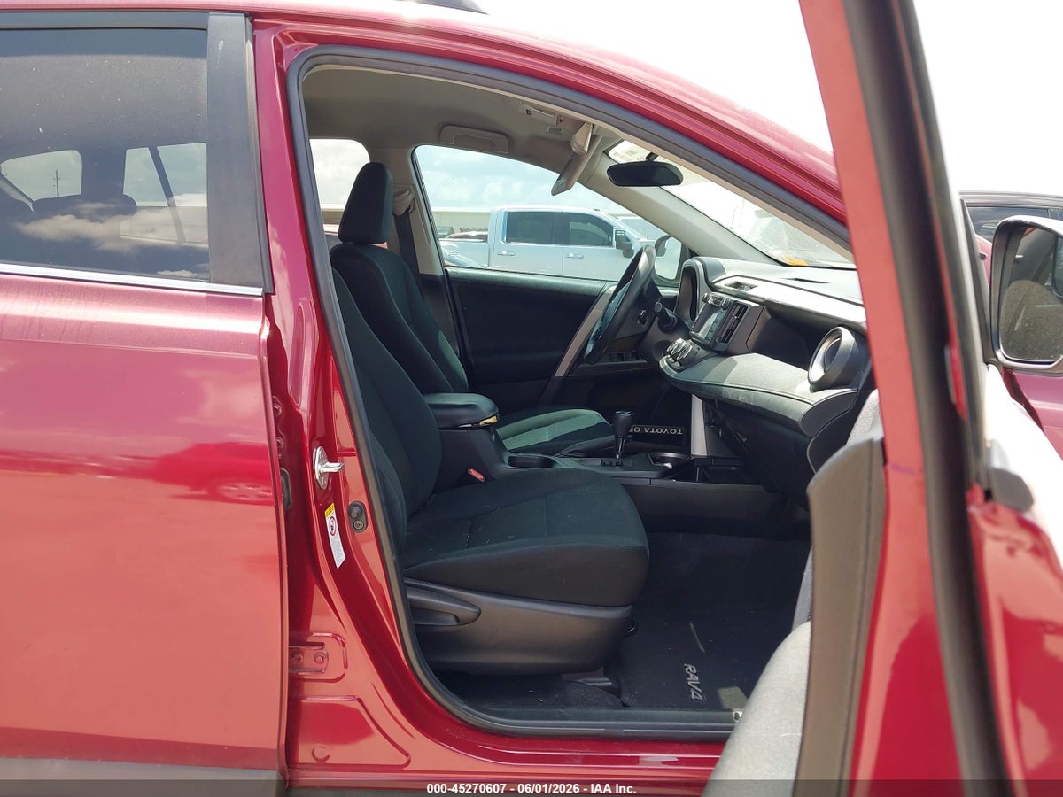 2018 TOYOTA RAV4 LE — снимка 5