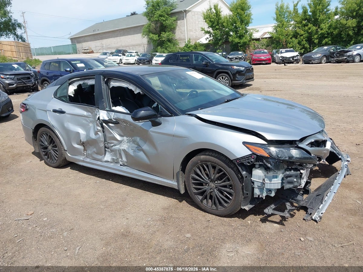 2022 TOYOTA CAMRY SE NIGHTSHADE SPECIAL AWD
