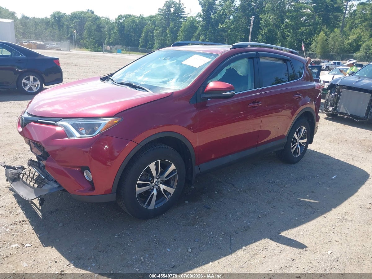 2018 TOYOTA RAV4 XLE — снимка 2