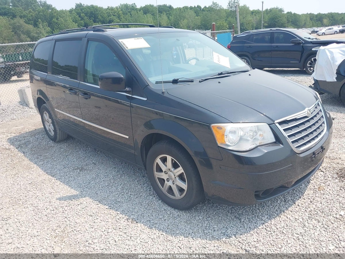 2010 CHRYSLER TOWN & COUNTRY TOURING