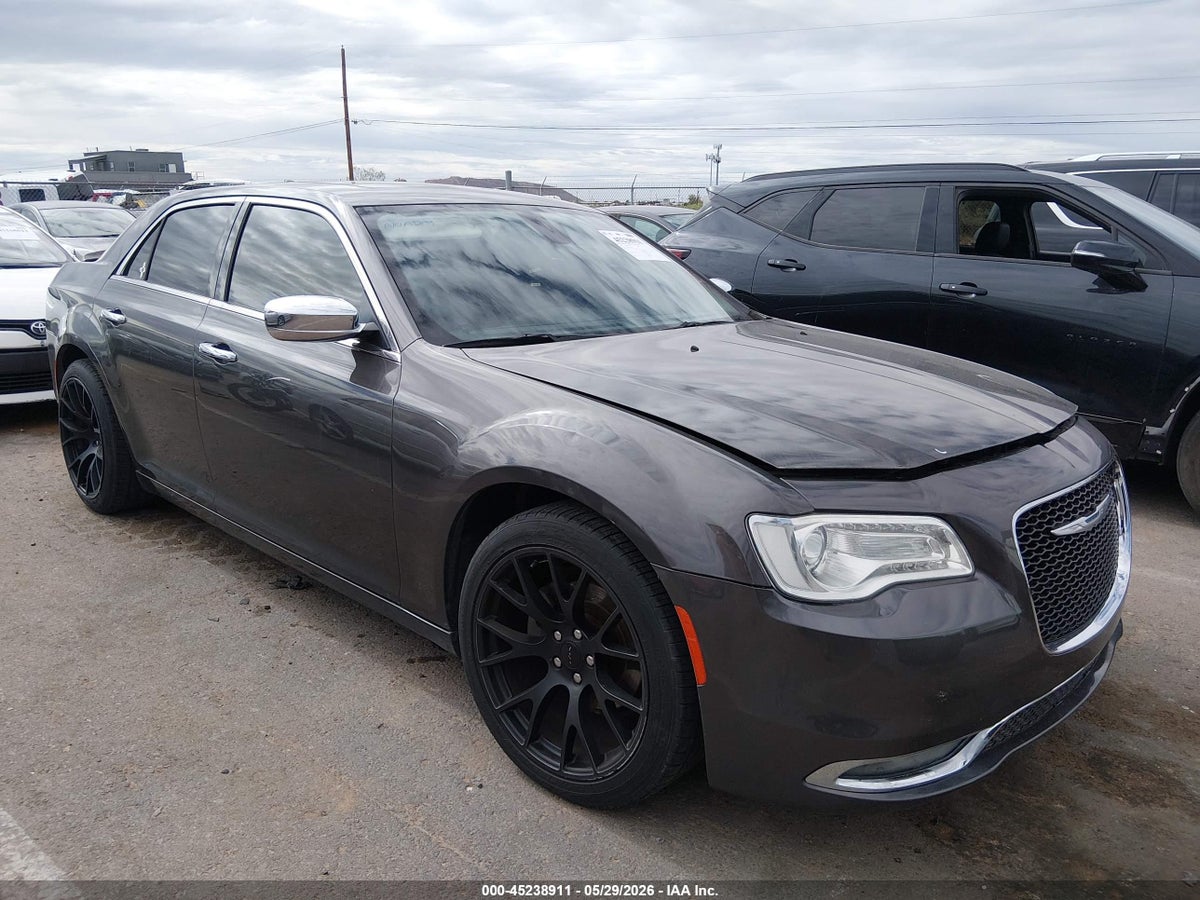 2016 CHRYSLER 300C