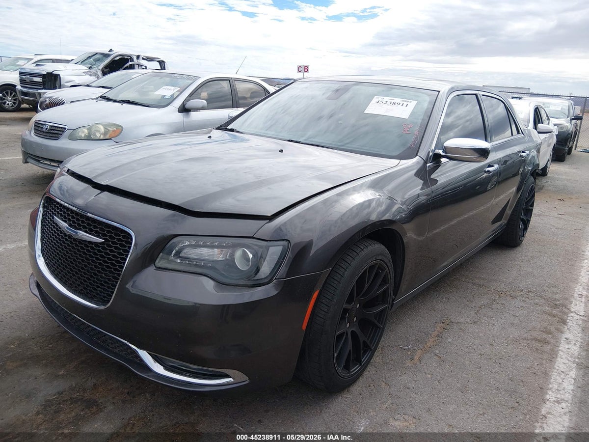 2016 CHRYSLER 300C — снимка 2