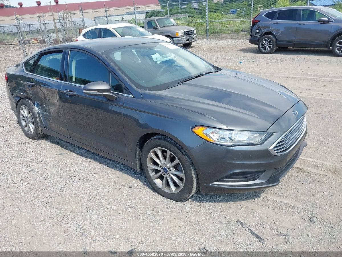 2017 FORD FUSION SE