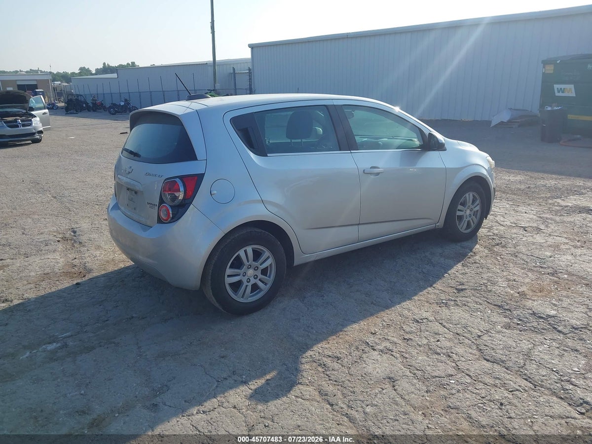 2015 CHEVROLET SONIC LT AUTO — снимка 4