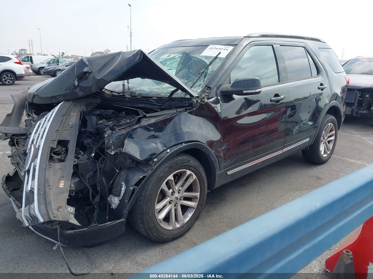 2017 FORD EXPLORER XLT — снимка 2