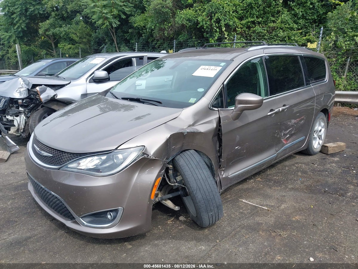 2018 CHRYSLER PACIFICA TOURING L PLUS — снимка 2