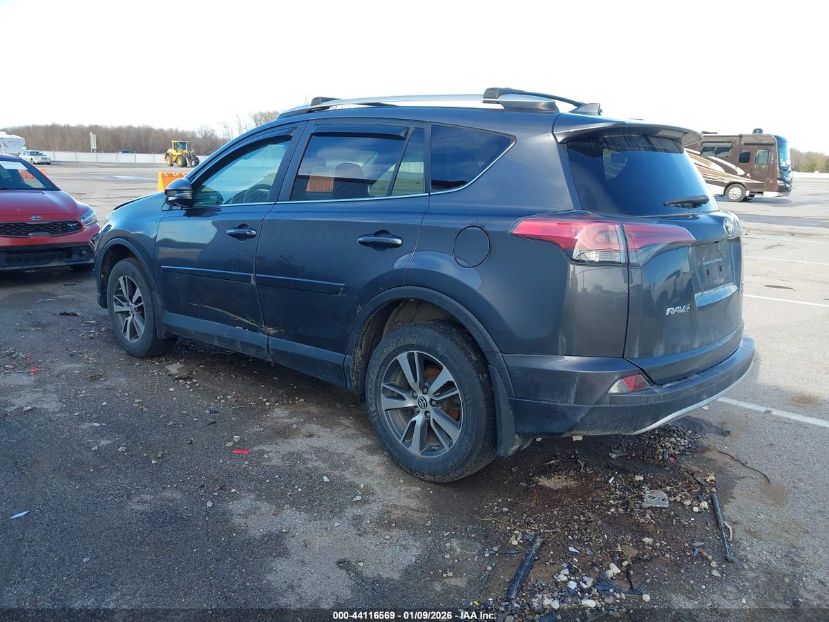 2016 TOYOTA RAV4 XLE — снимка 3