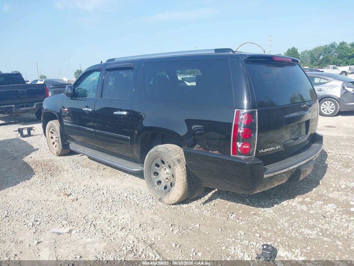 2013 GMC YUKON XL 1500 DENALI — снимка 3