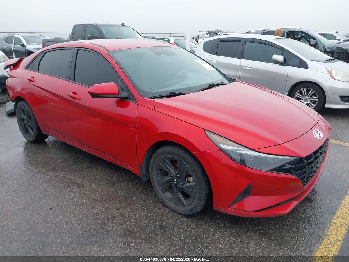 2022 HYUNDAI ELANTRA SEL