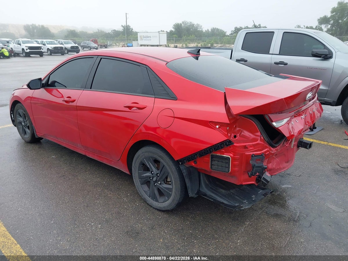 2022 HYUNDAI ELANTRA SEL — снимка 3