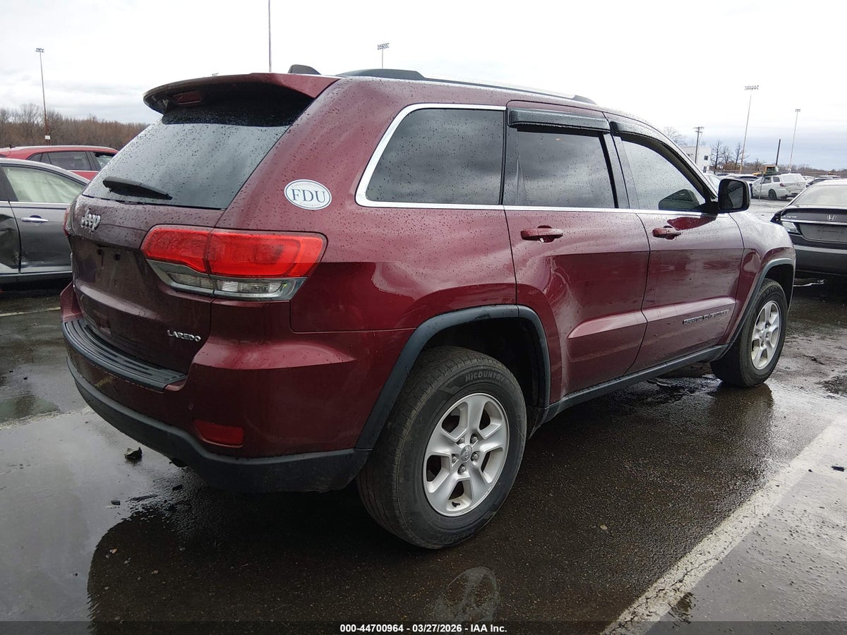 2017 JEEP GRAND CHEROKEE LAREDO 4X4 — снимка 4