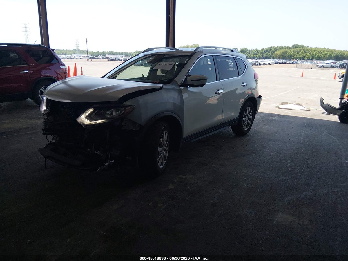 2017 NISSAN ROGUE SV — снимка 2