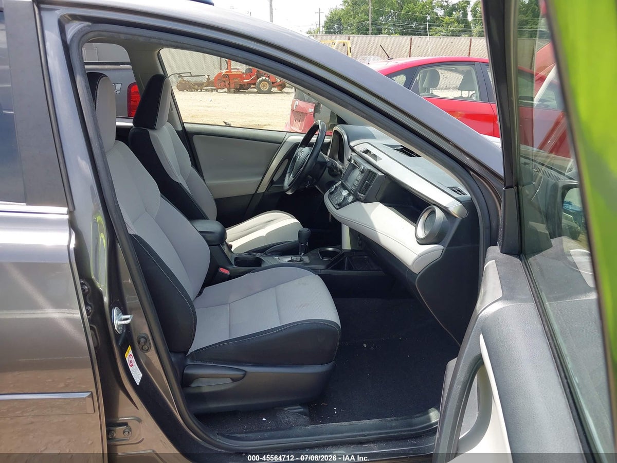 2016 TOYOTA RAV4 XLE — снимка 5