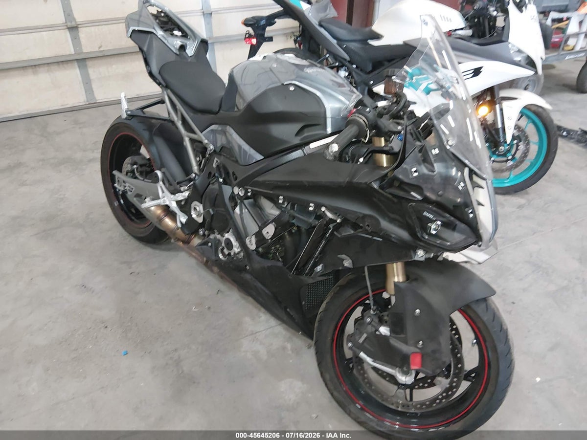 2026 BMW S 1000 RR