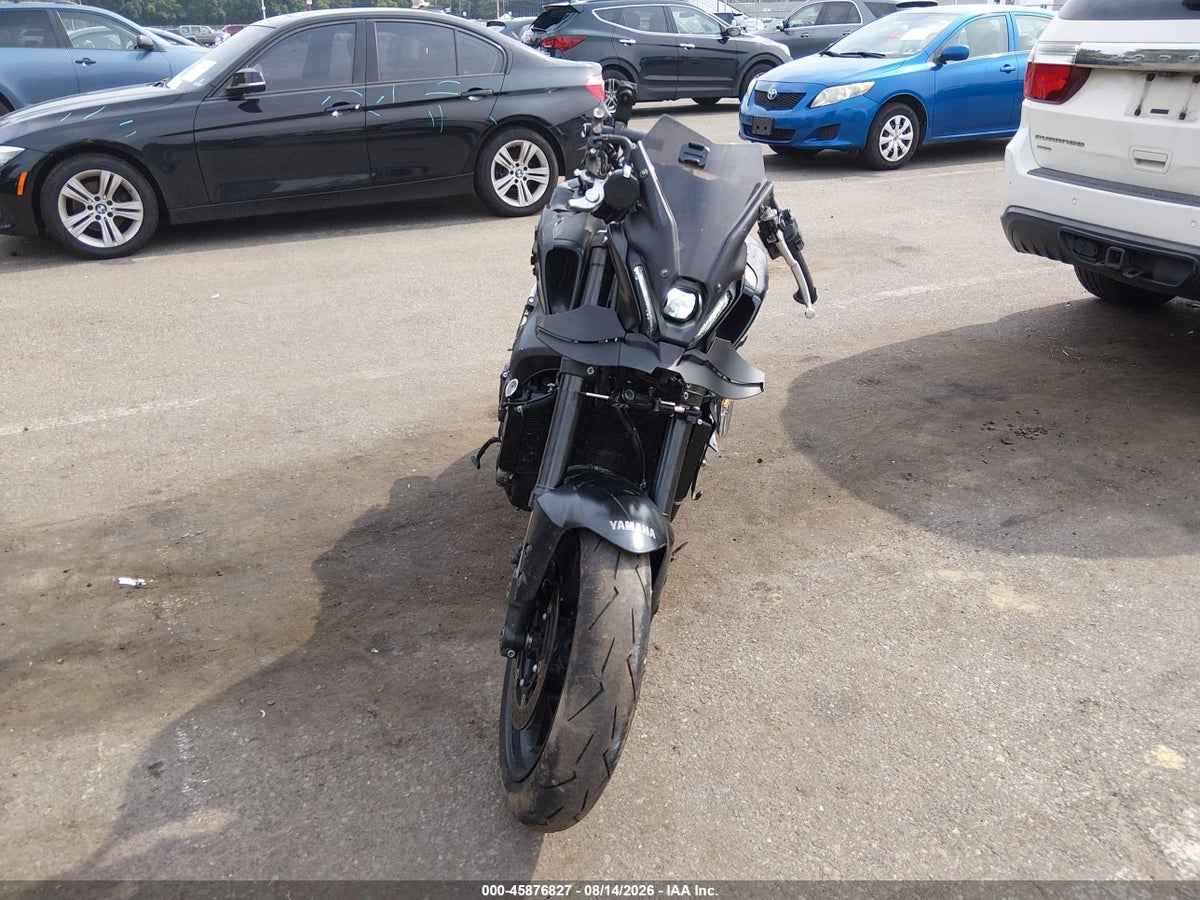 2022 YAMAHA MT09 — photo 5