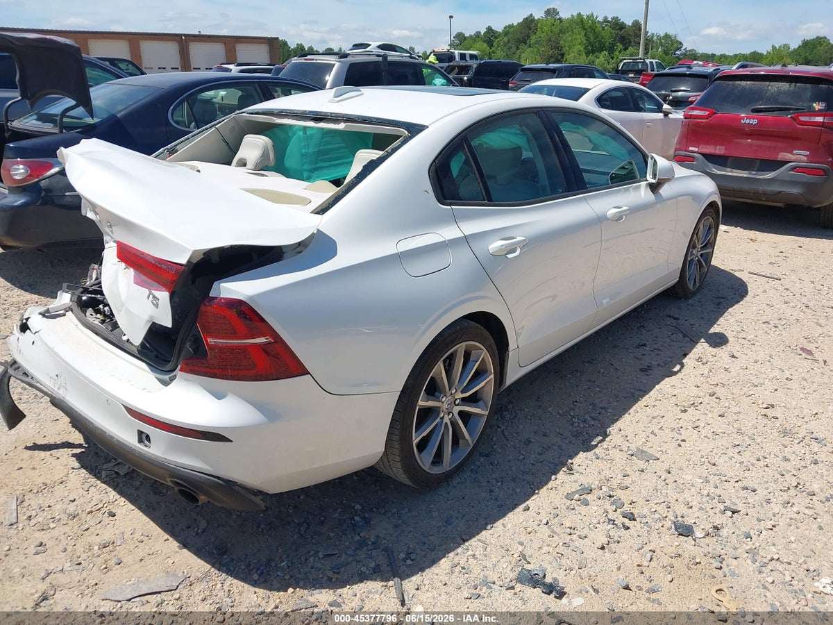2020 VOLVO S60 MOMENTUM — снимка 4