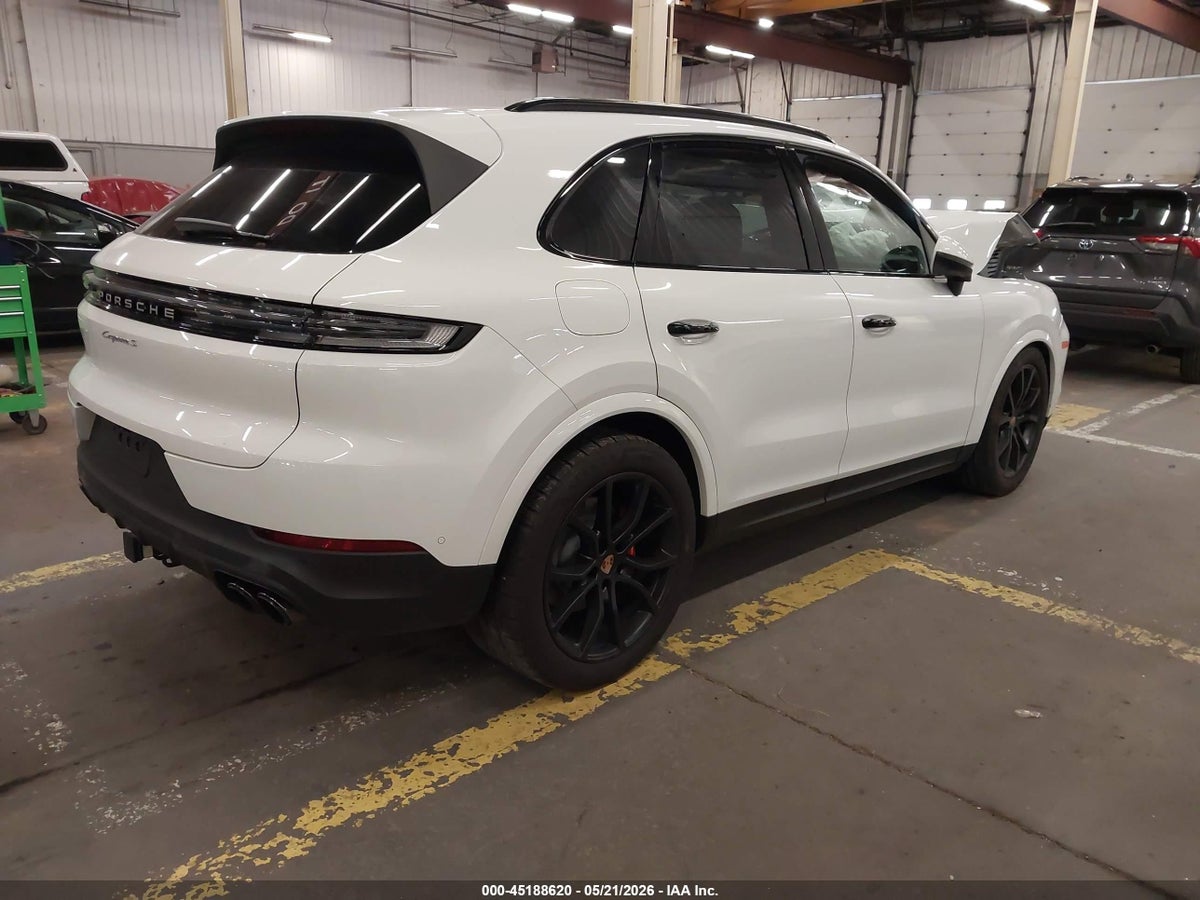 2026 PORSCHE CAYENNE S — снимка 4