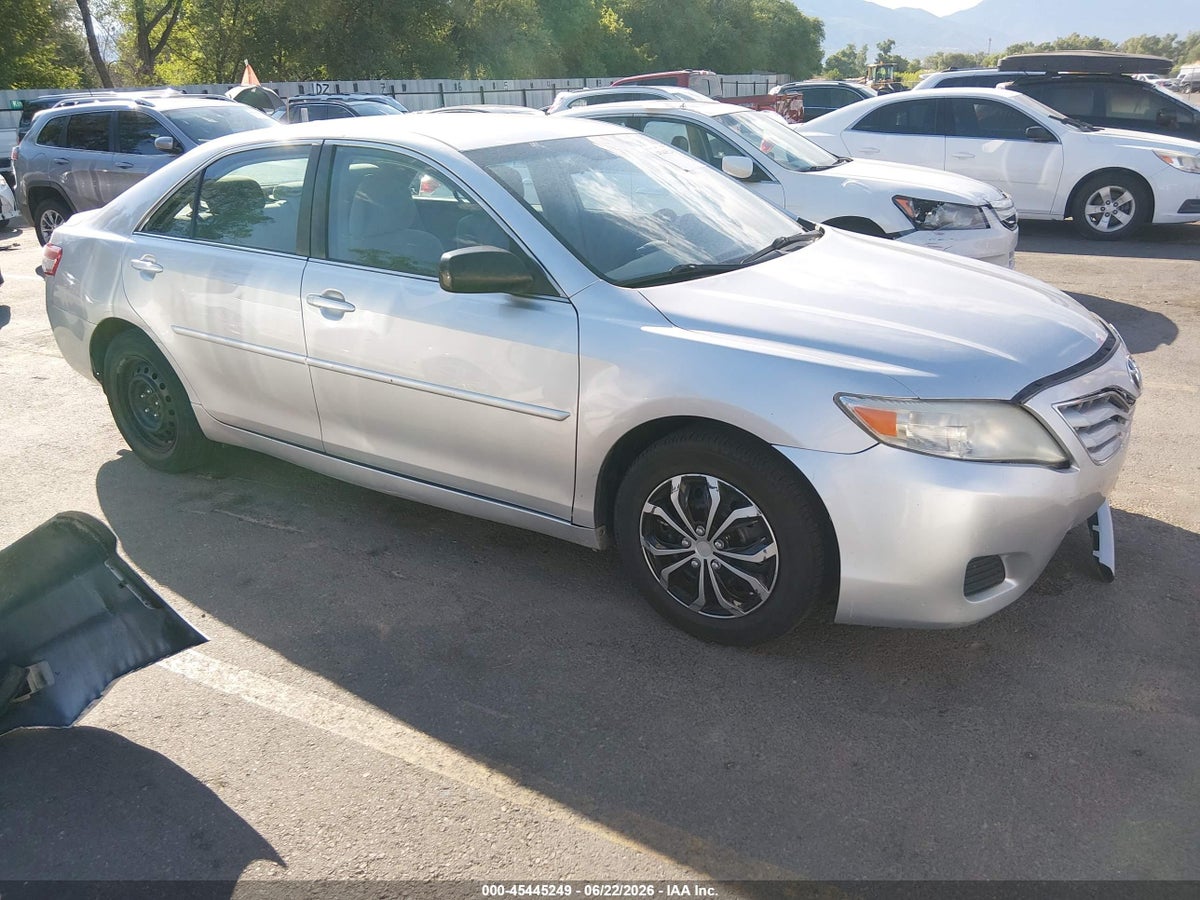 2010 TOYOTA CAMRY LE