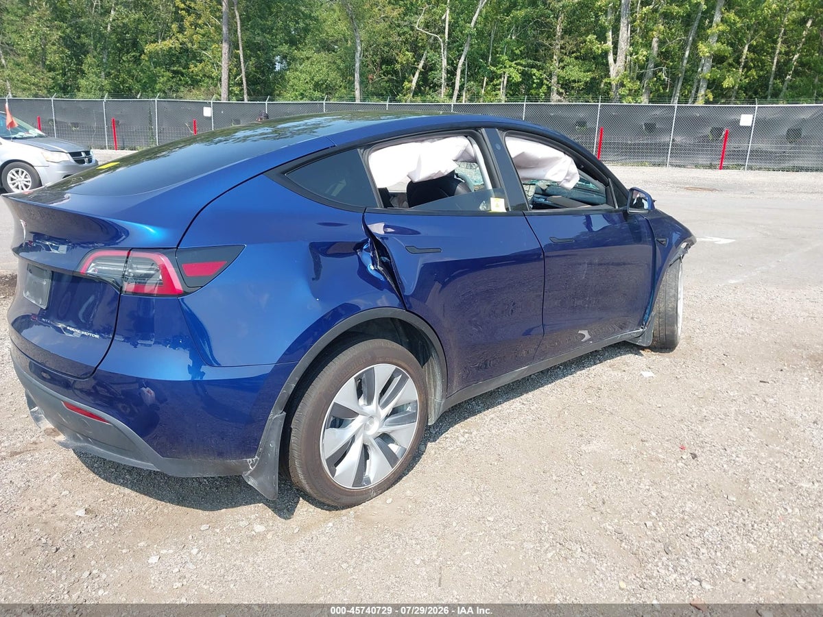 2023 TESLA MODEL Y AWD/LONG RANGE DUAL MOTOR ALL-WHEEL DRIVE — снимка 4
