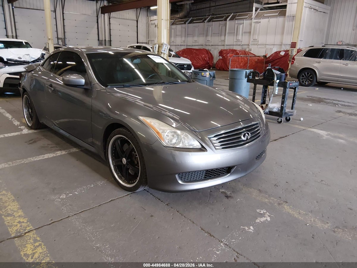 2010 INFINITI G37
