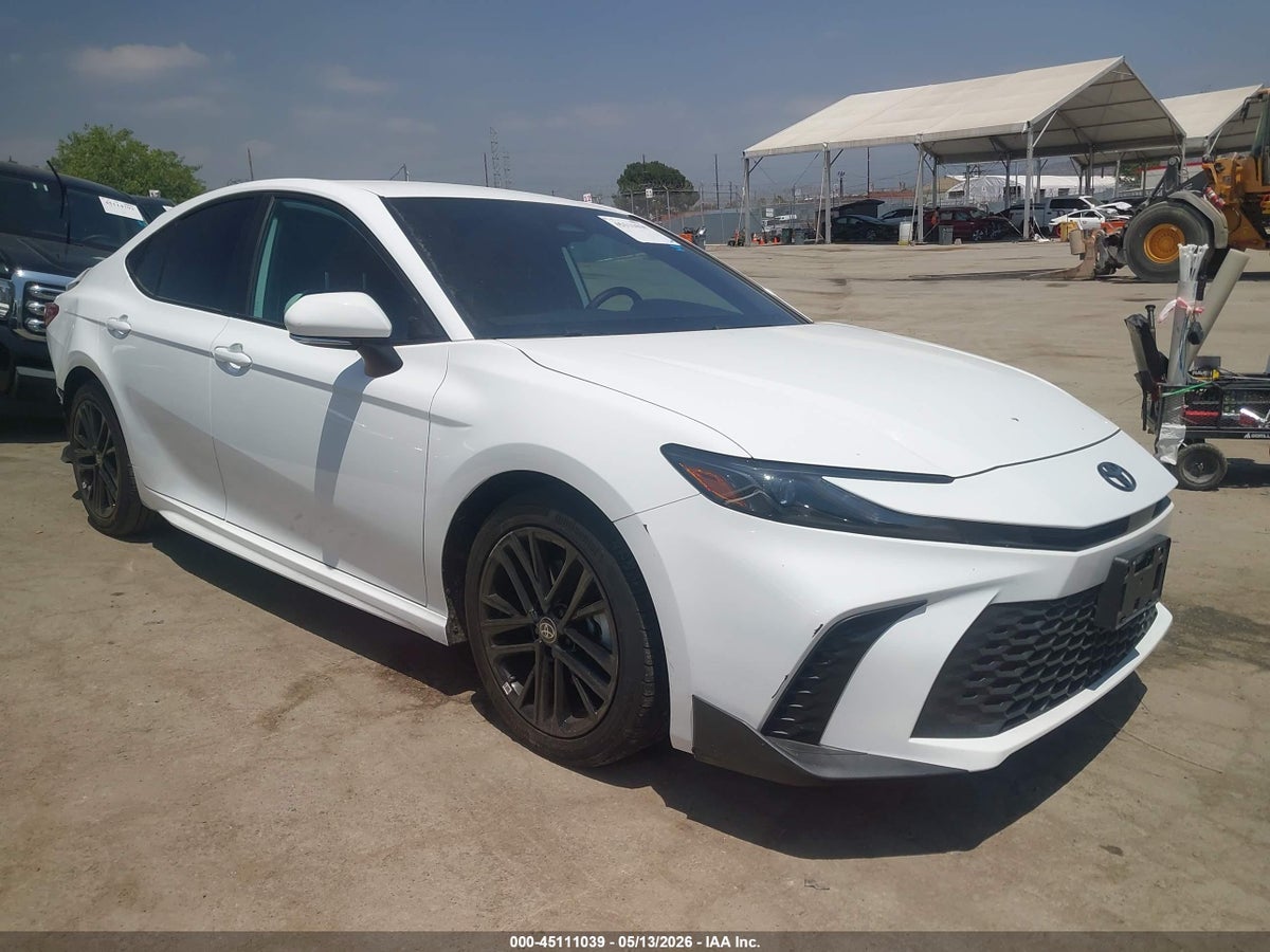 2025 TOYOTA CAMRY SE