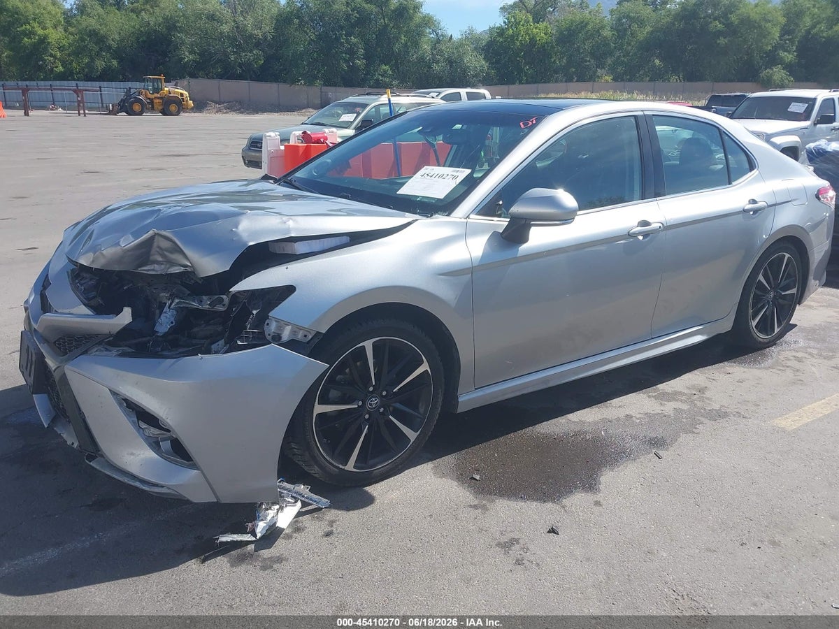 2019 TOYOTA CAMRY XSE — снимка 2