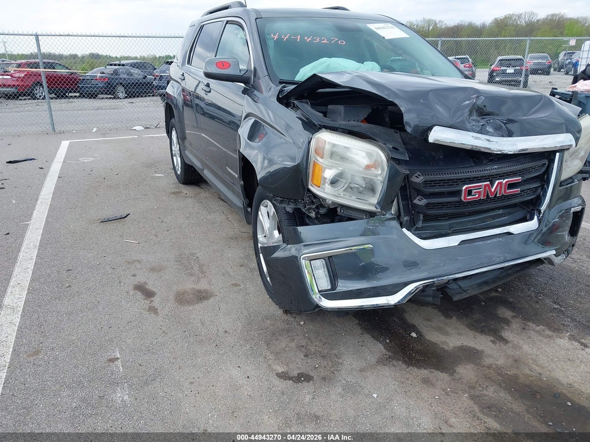 2017 GMC TERRAIN SLE-2