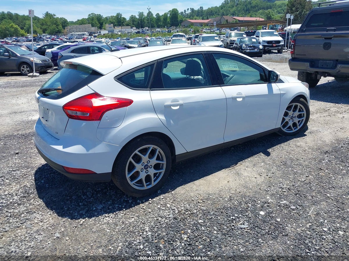2015 FORD FOCUS SE — снимка 4