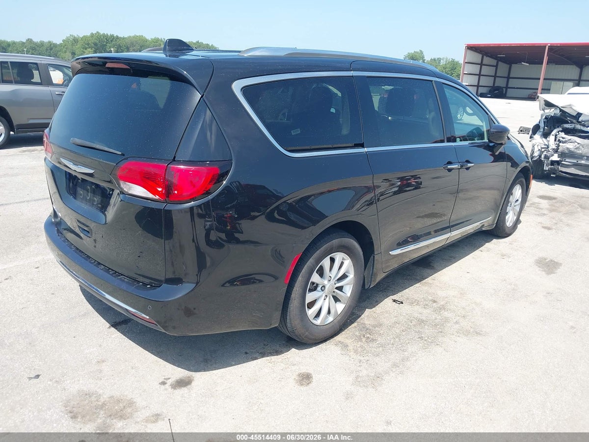 2018 CHRYSLER PACIFICA TOURING L — снимка 4