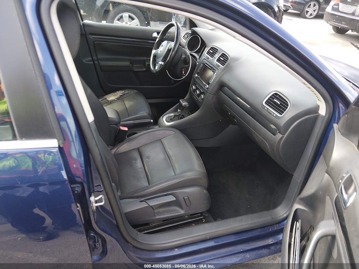 2011 VOLKSWAGEN JETTA SPORTWAGEN 2.0L TDI — снимка 5