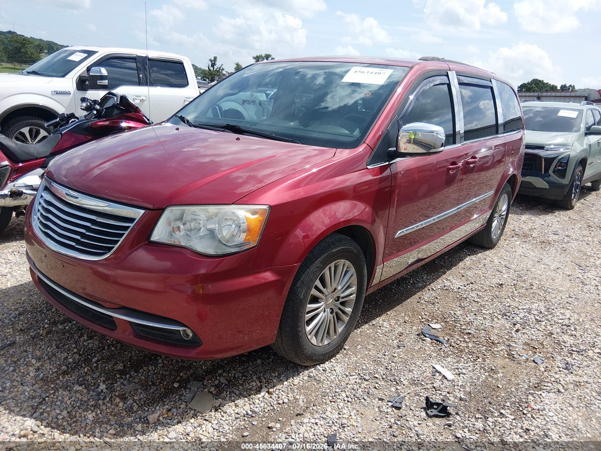 2014 CHRYSLER TOWN & COUNTRY TOURING-L — снимка 2