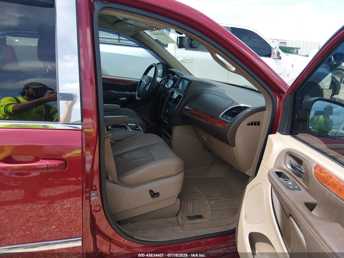 2014 CHRYSLER TOWN & COUNTRY TOURING-L — снимка 5