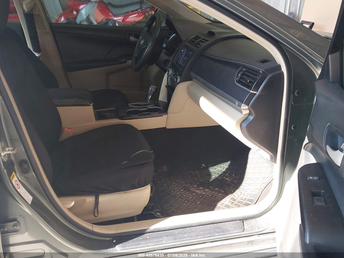2012 TOYOTA CAMRY LE — снимка 5
