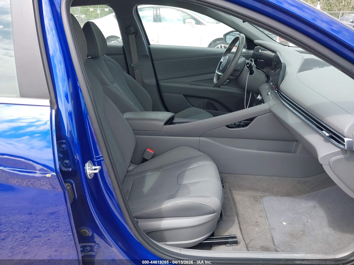 2025 HYUNDAI ELANTRA SEL CONVENIENCE — снимка 5