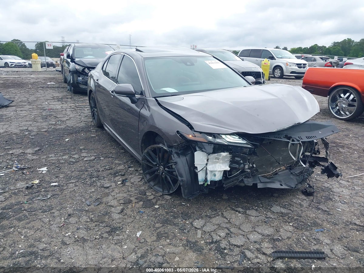 2024 TOYOTA CAMRY HYBRID XSE