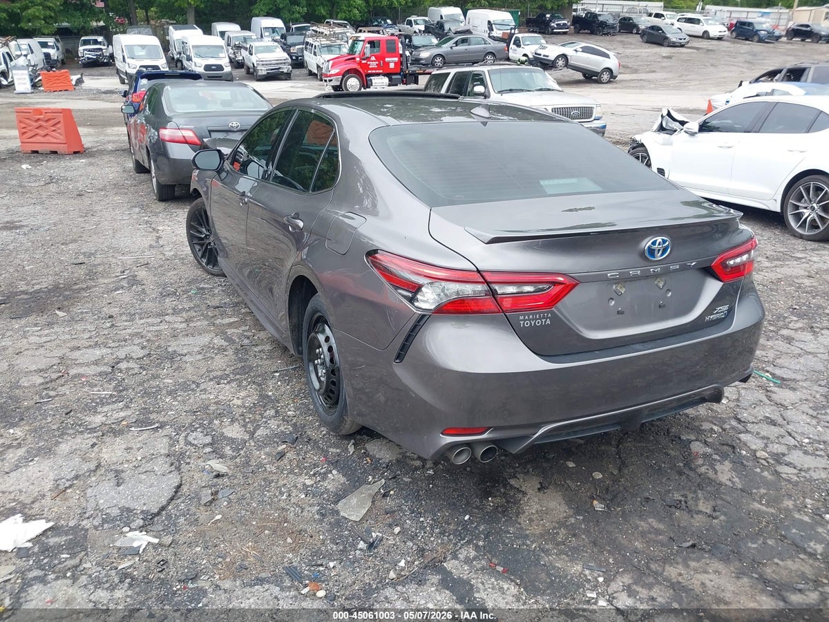 2024 TOYOTA CAMRY HYBRID XSE — снимка 3