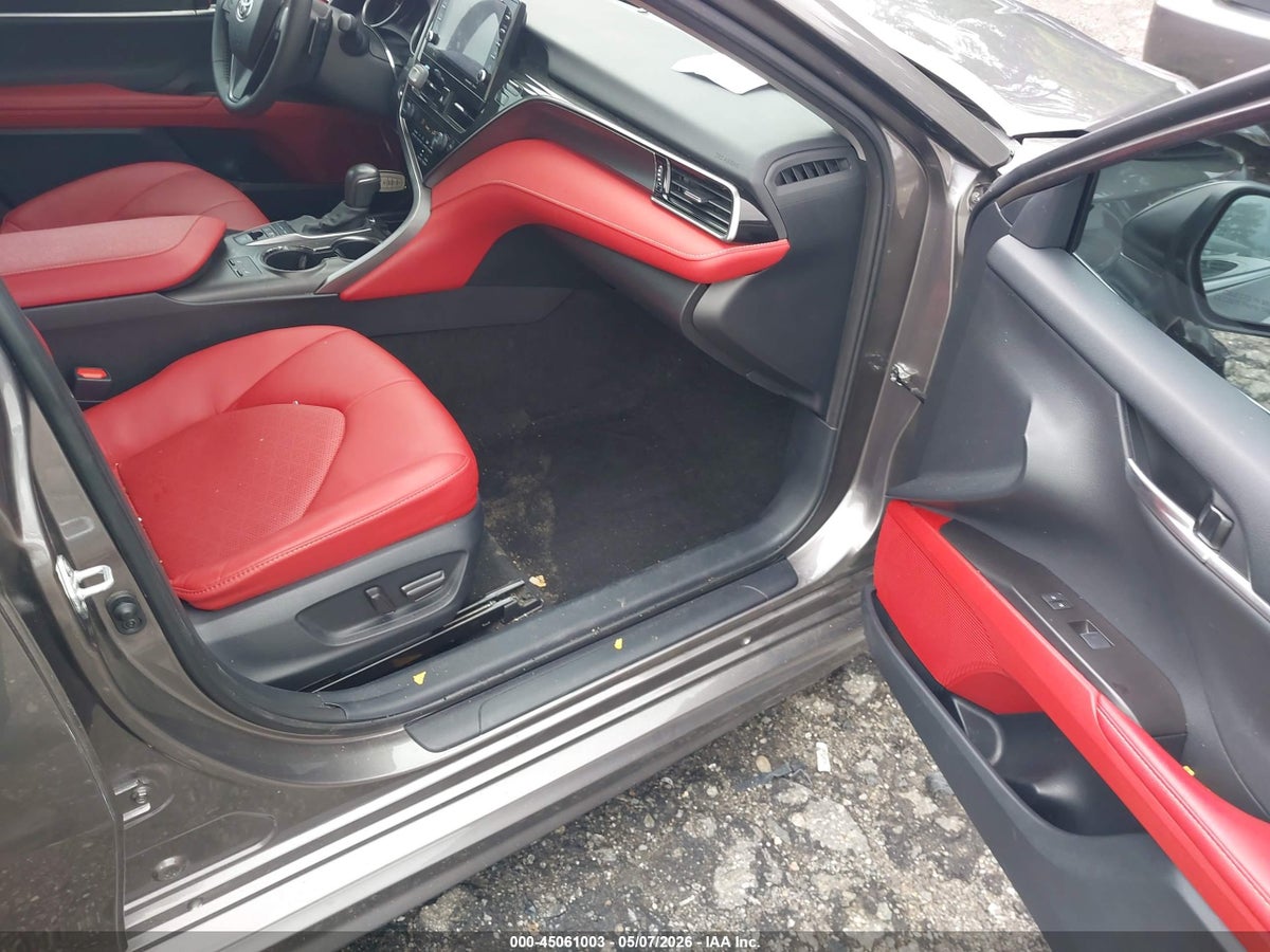 2024 TOYOTA CAMRY HYBRID XSE — снимка 5