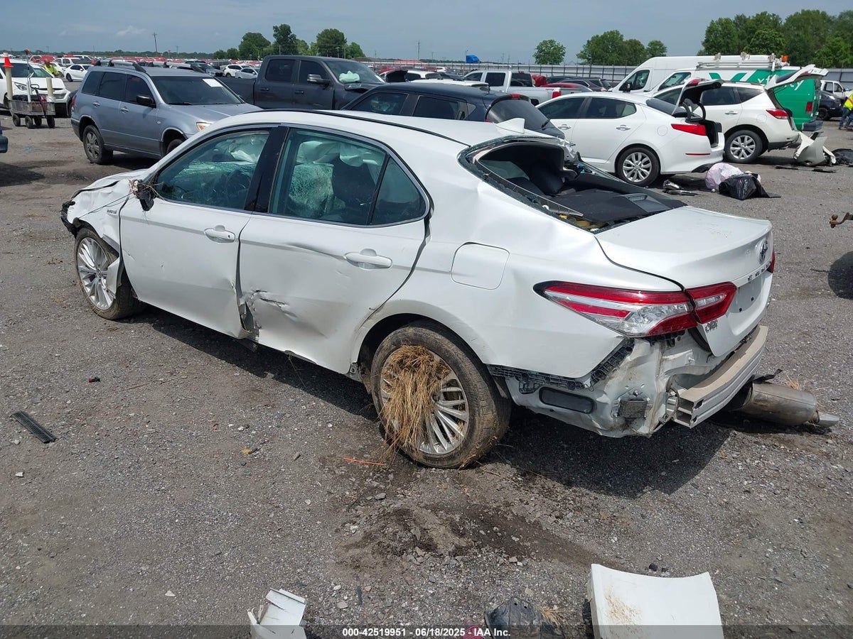 2020 TOYOTA CAMRY XLE HYBRID — снимка 3