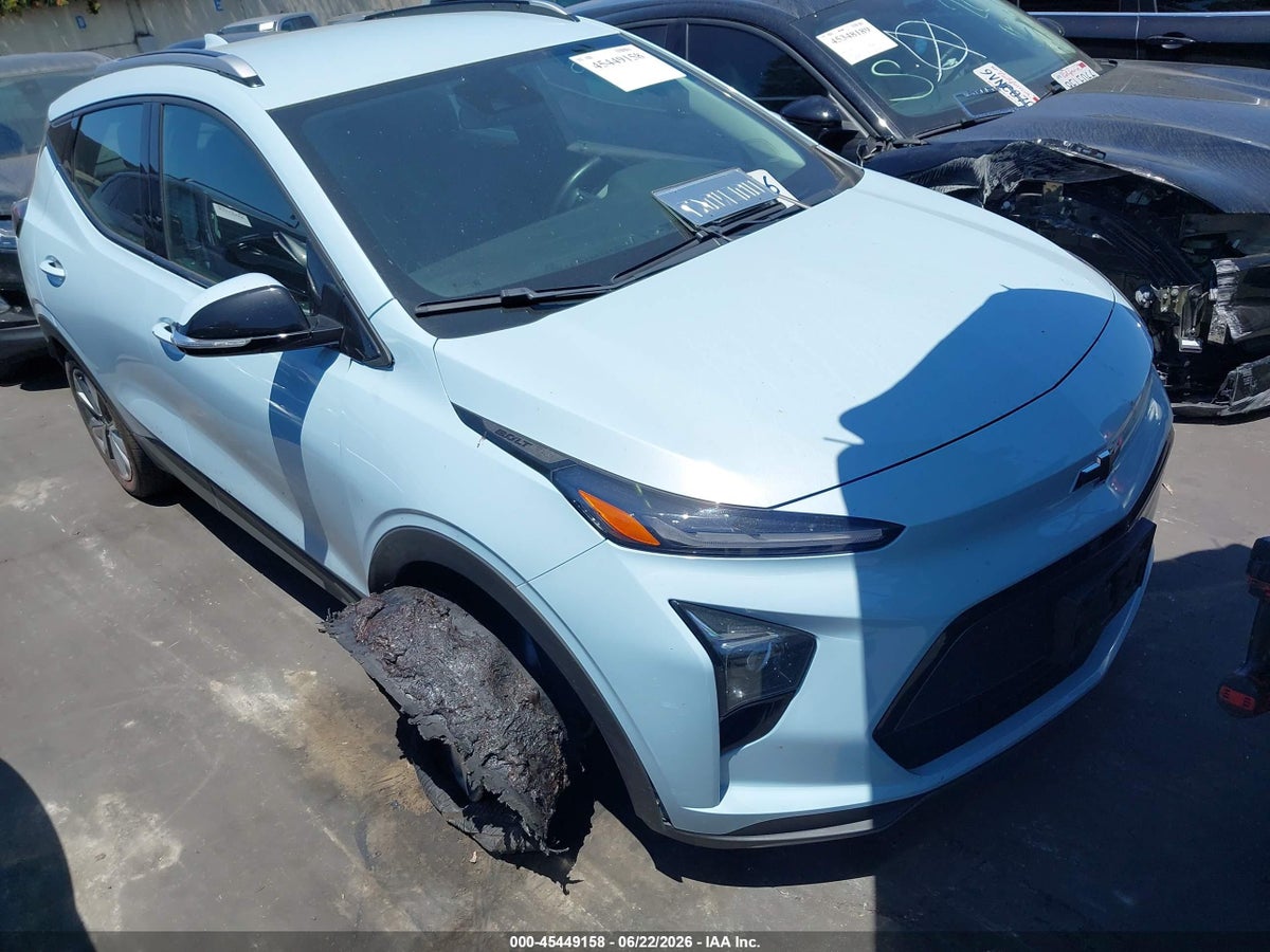 2022 CHEVROLET BOLT EUV FWD LT
