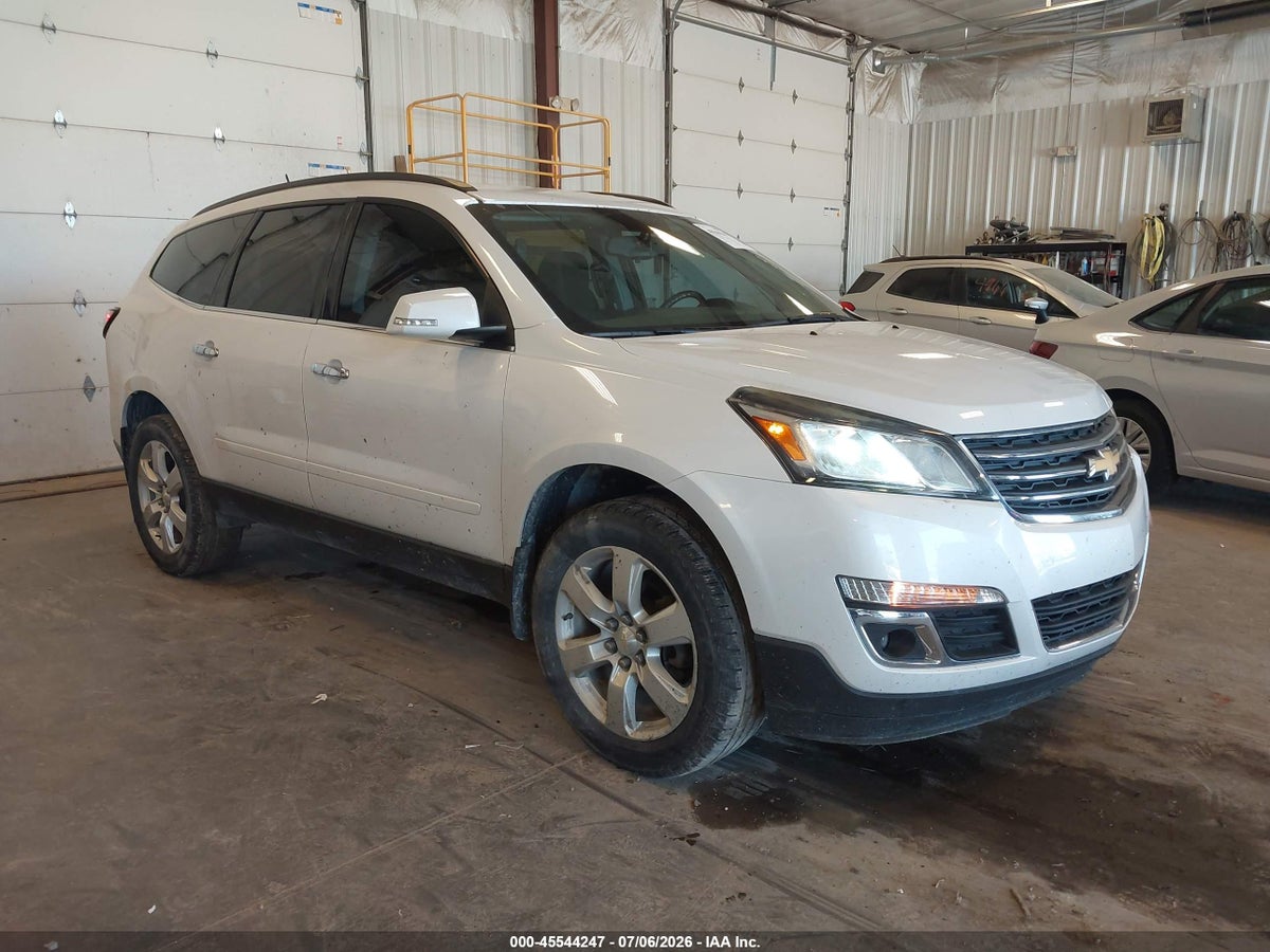 2017 CHEVROLET TRAVERSE LT