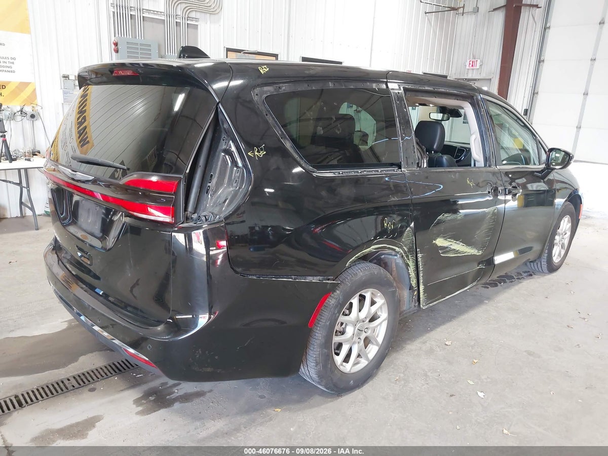2024 CHRYSLER PACIFICA TOURING L — снимка 4