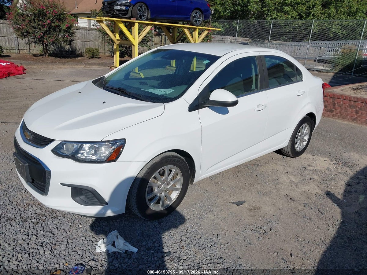 2020 CHEVROLET SONIC — photo 2