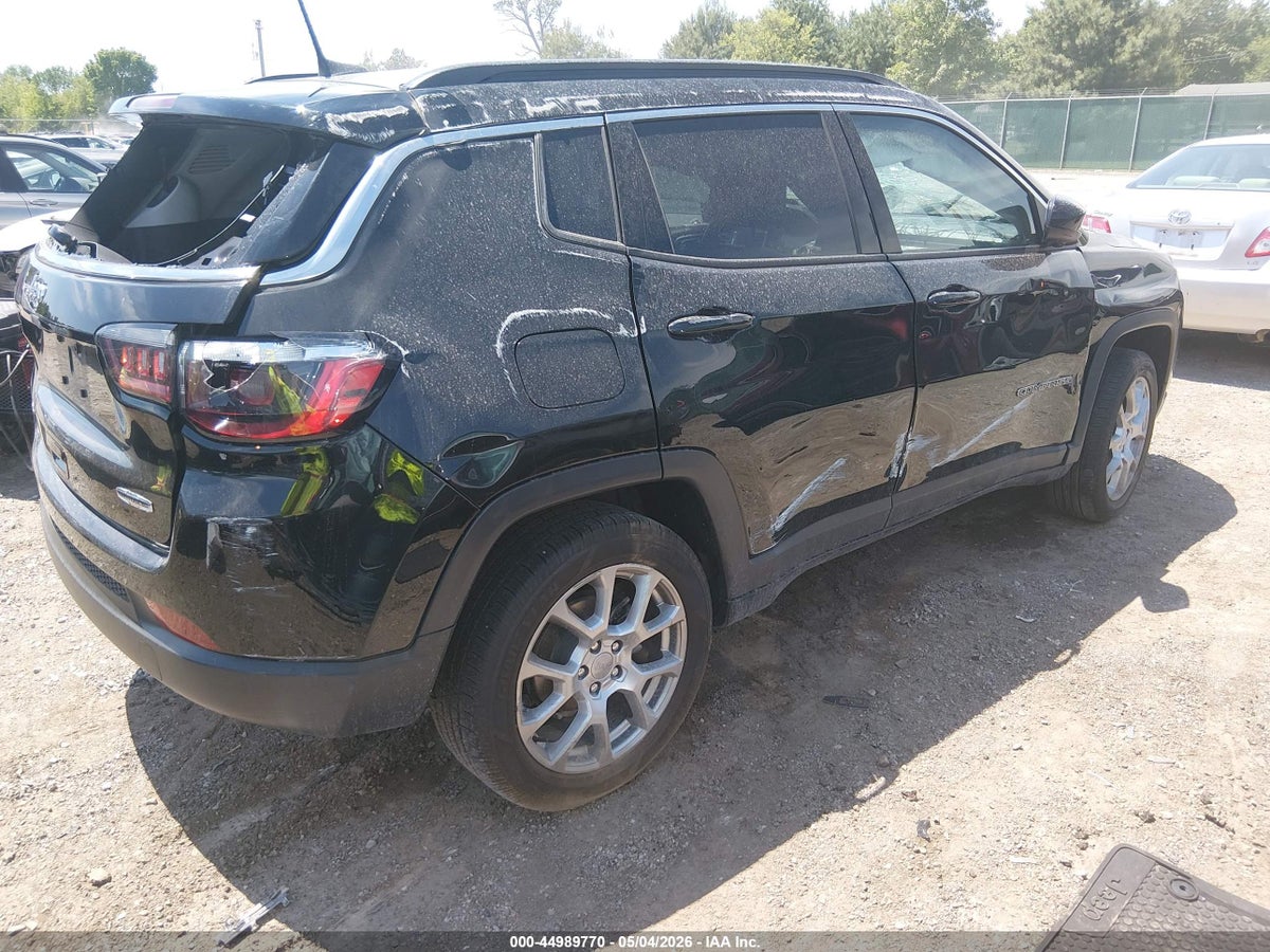 2022 JEEP COMPASS LATITUDE LUX 4X4 — снимка 4