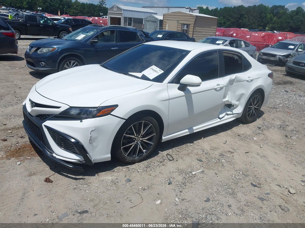2024 TOYOTA CAMRY SE — снимка 2