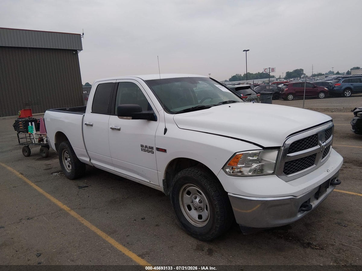 2015 RAM 1500 SLT